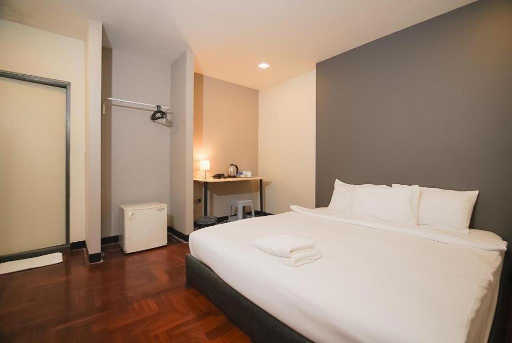 Z Go Bts St Louis Silom V โกอินน์ บีทีเอส เซนต์หลุยส์ สีลม 3 Pangsapuri Bangkok
